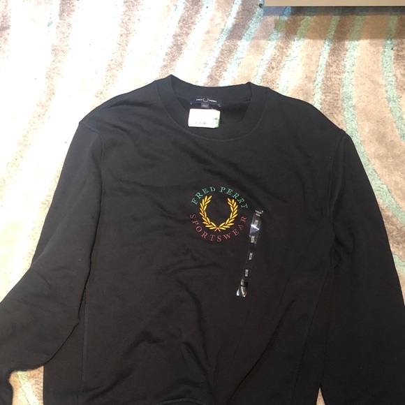 Fred Perry sweatshirt - Picture 1 of 2
